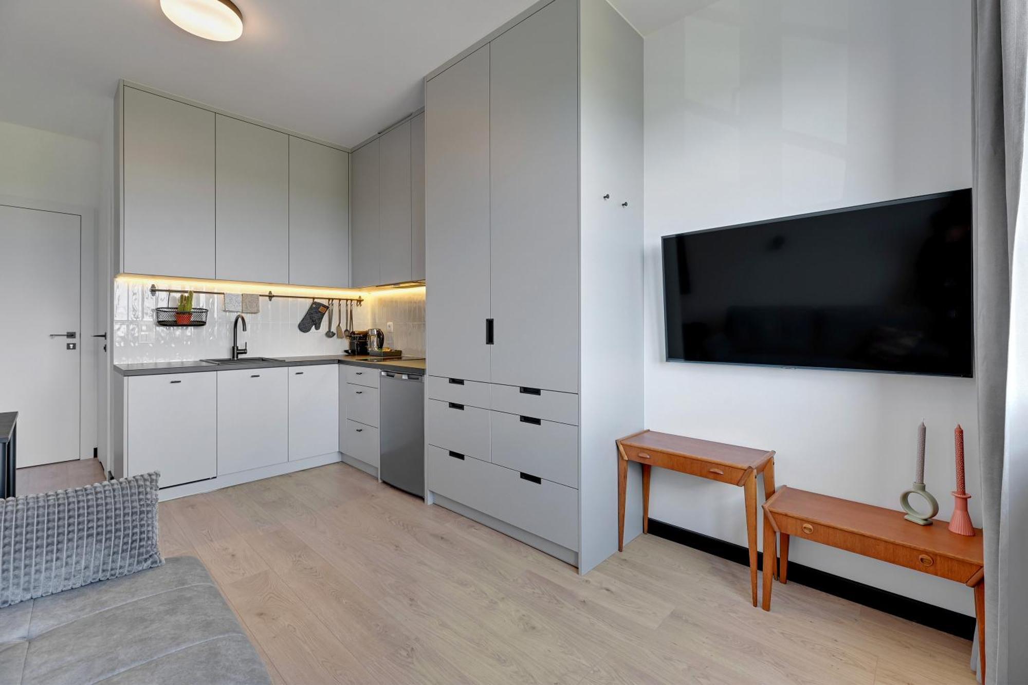 Doki Living & Foodhall By Downtown Apartments Gdansk Bagian luar foto